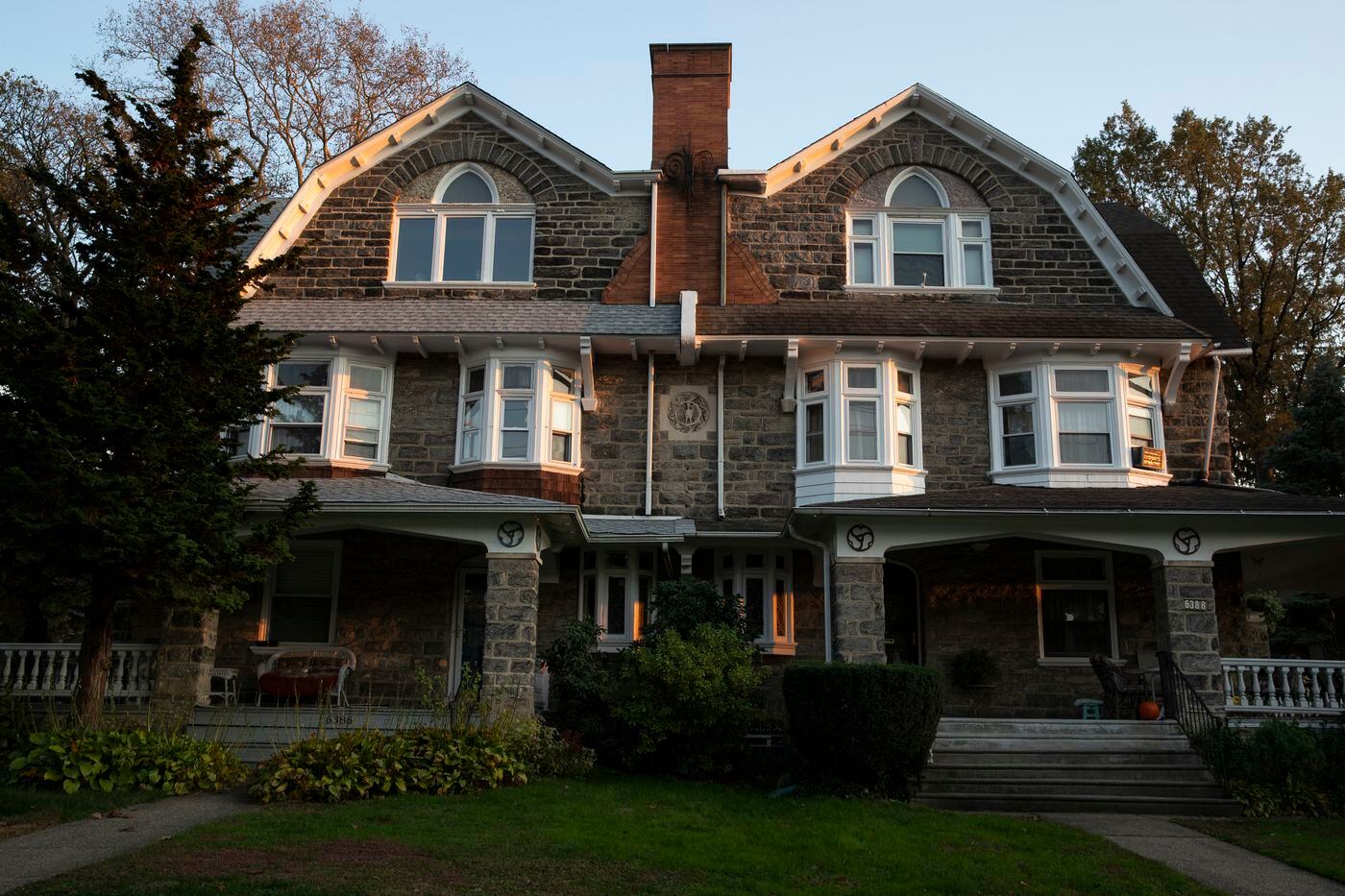 Preservationists want historic districts. Residents fear the cost. Will