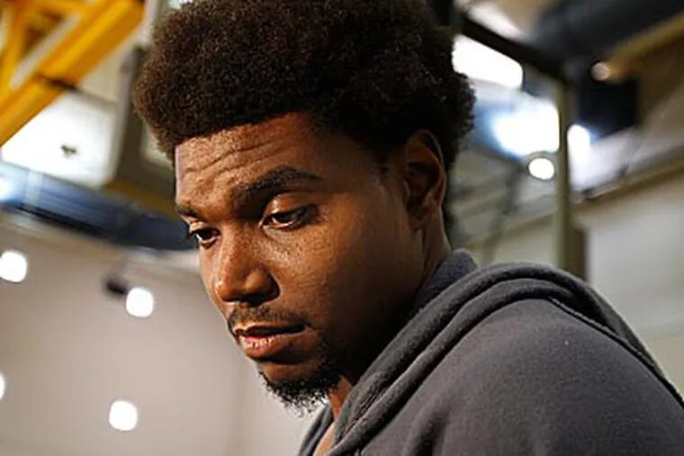 Sixers center Andrew Bynum. (David Maialetti/Staff file photo)
