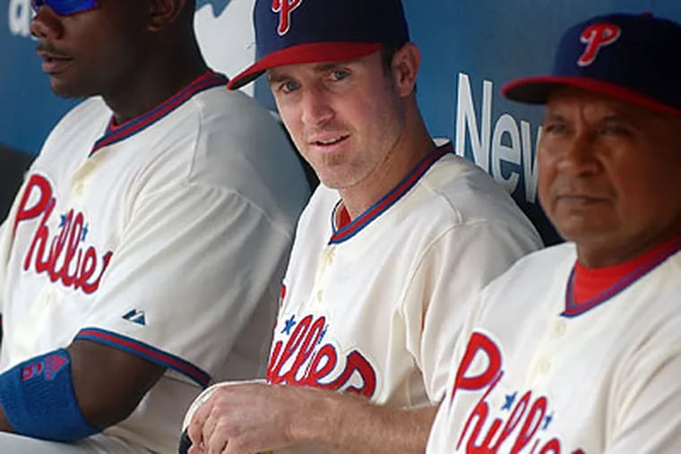 Chase Utley is on track to return to the Phillies' lineup Tuesday against the Giants . (Sarah J. Glover/Staff file photo)