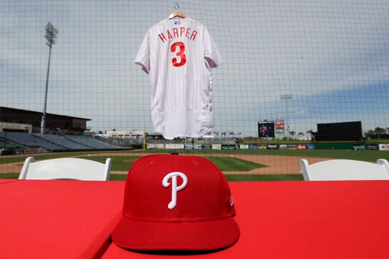 Phillies' Bryce Harper changing from No. 34 to No. 3 to honor late Roy  Halladay