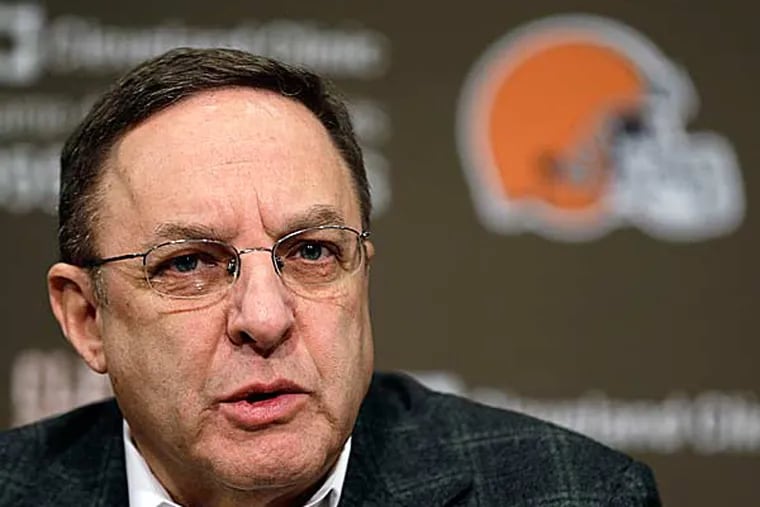 With the Browns, Joe Banner has the complete power he didn't have with the Eagles. (Tony Dejak/AP)