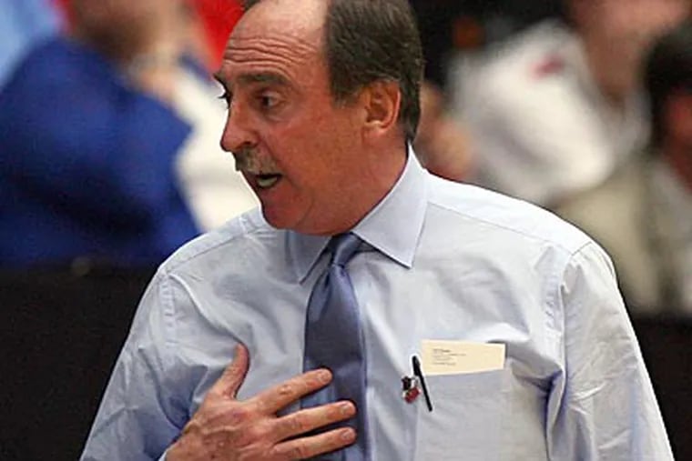 Fran Dunphy's likability and brutal honesty have appeal for college basketball recruits. (Yong Kim/Staff Photographer)