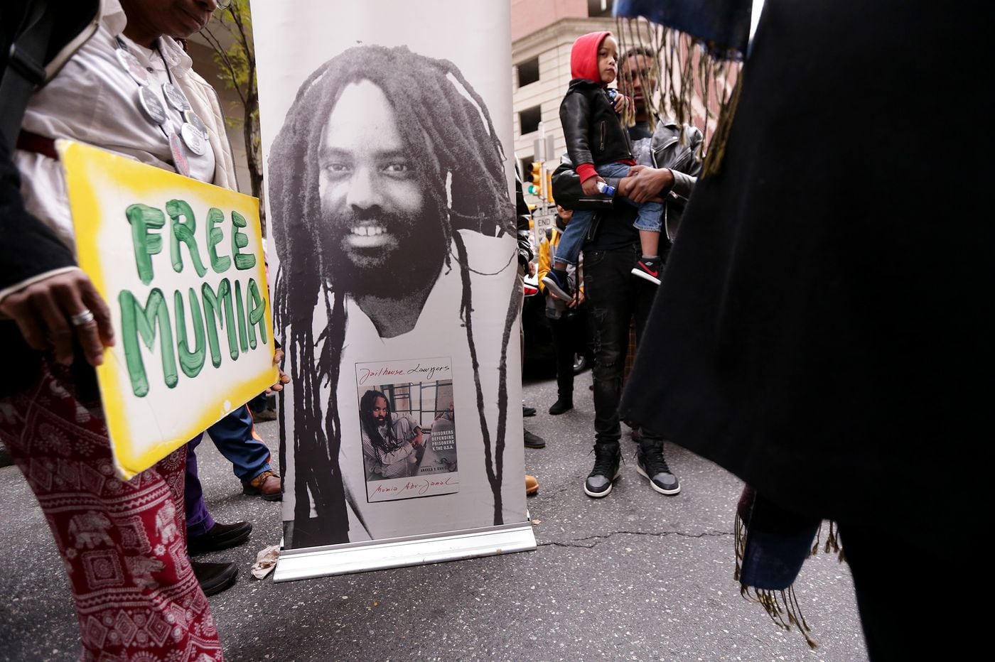 Outburst by cop’s widow gets her ejected from courtroom in Mumia Abu-Jamal hearing