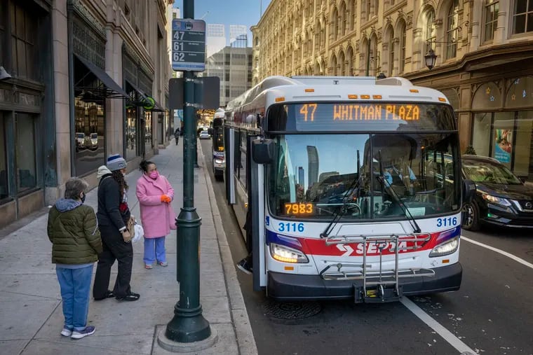 A SEPTA Route 47 bus at North 8th and Market Street in November 2022.