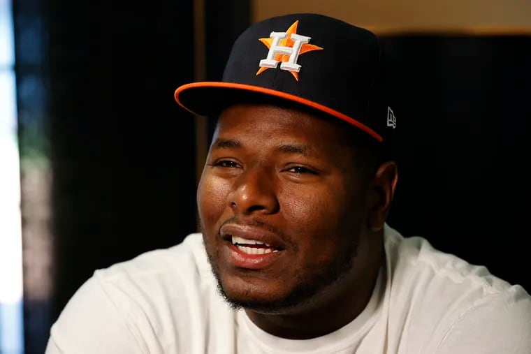 Former Phillies closer Hector Neris, now in the Astros bullpen, meets with the media on Thursday.