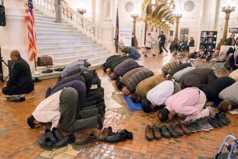 Amateur lobbyists affiliated with the Council on American Islamic Relations’ Philadelphia chapter met with lawmakers in Harrisburg. The event was capped by a news conference and prayer service in the rotunda.