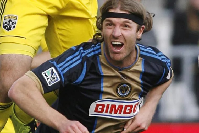 Jeff Parke during a game against the Columbus Crew April 6, 2013. (Mike Munden/AP file)