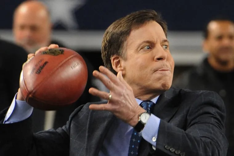 NBC sportscaster Bob Costas during warmups prior to an Eagles-Cowboys game in December 2013.