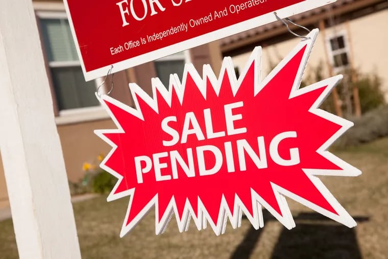 More than 40% of aspiring home buyers in the Philly area say they plan to delay purchasing as they wait to see whether the market cools off, according to a Bank of America report about buyer sentiments released Thursday..