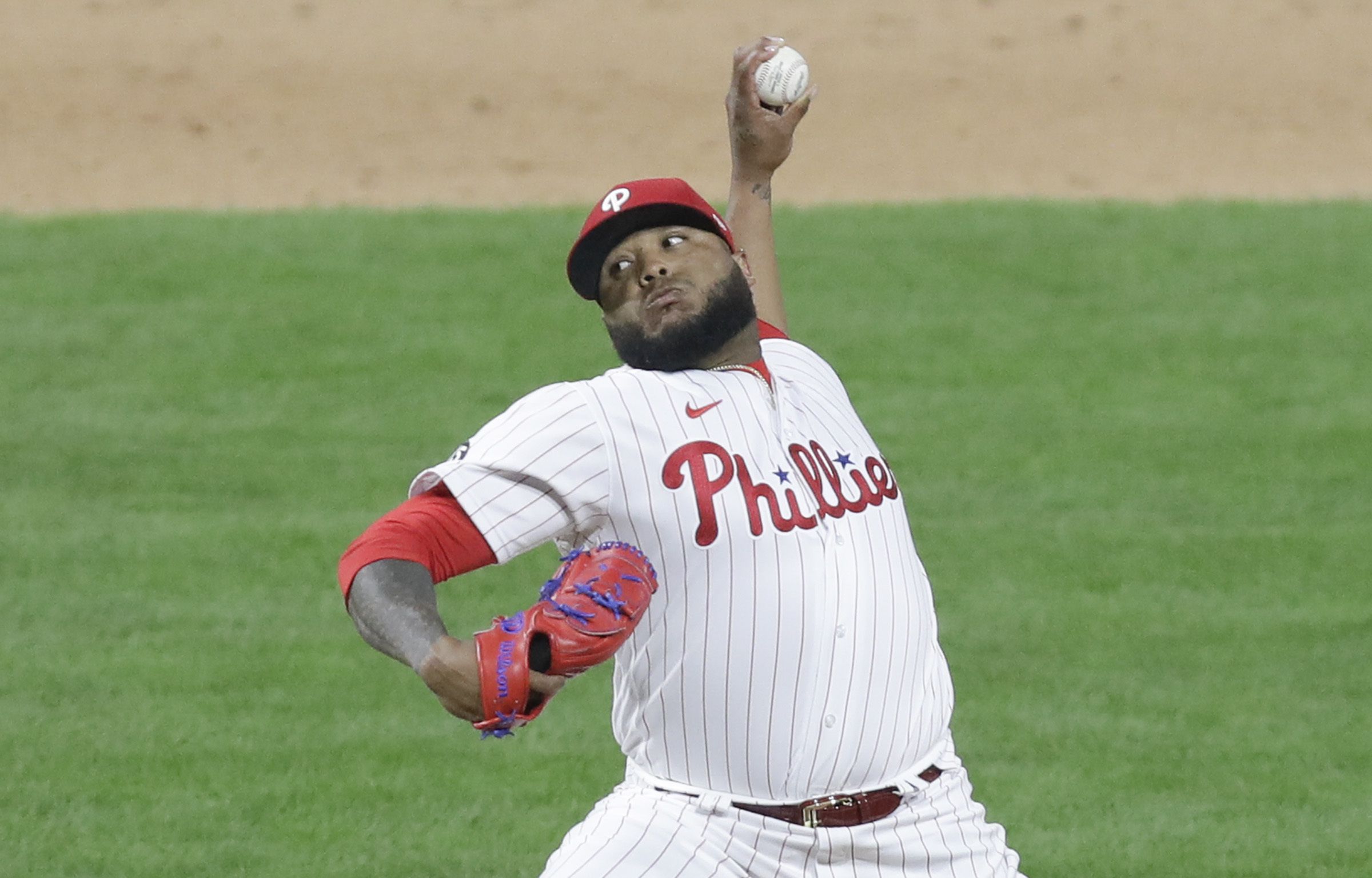 José Alvarado is back with Philadelphia Phillies thanks to a bike, a net,  and his dad