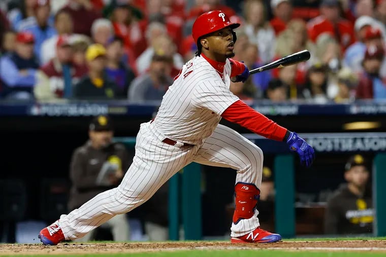 Jean Segura becomes a free agent after the Phillies decline his