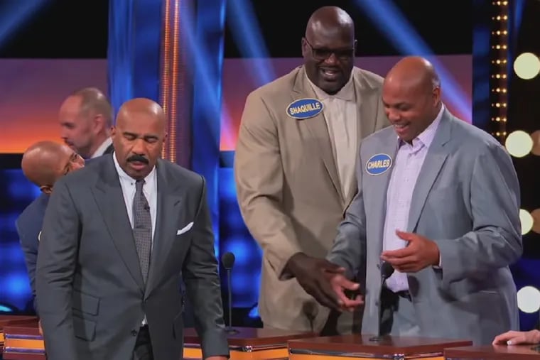 'Celebrity Family Feud' host Steve Harvey reacts to 'Inside the NBA' host Charles Barkley's answer. But Barkley had the last laugh.