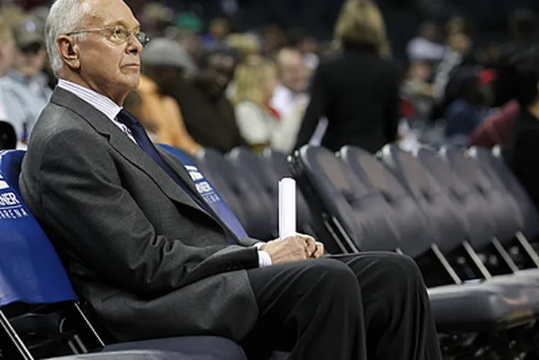 Former Sixers coach Larry Brown has stepped down as the head coach of the Charlotte Bobcats. (AP Photo/Bob Leverone)
