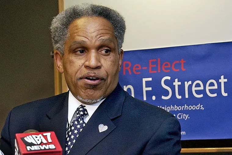 File: Mayor John Street takes questions from the media in his campaign headquarters on Cherry Street concerning the bugging device found in his office. (Photo: Peter Tobia)