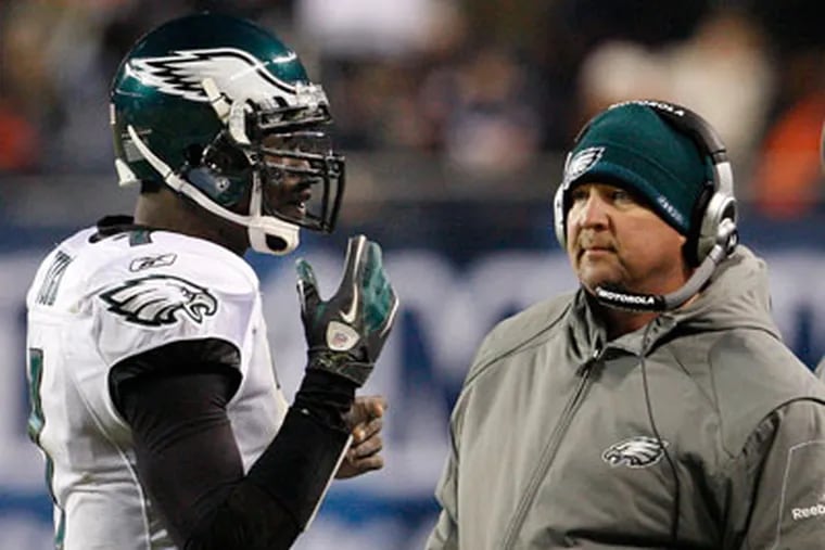 The Eagles' offense will face an athletic Green Bay defense Sunday afternoon. (Ron Cortes / Staff file photo)