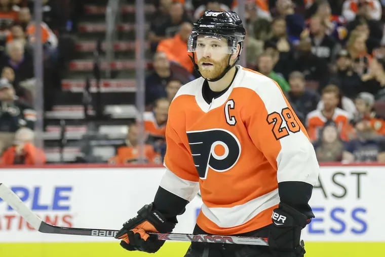 Captain Claude Giroux and the Flyers will try to end a two-game slump without a goal  Thursday in Winnipeg.