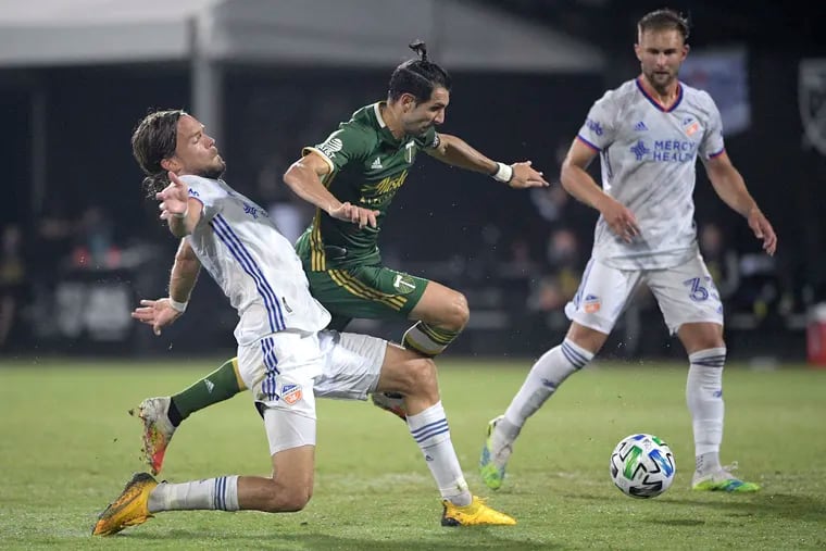 Star playmaker Diego Valeri, center, leads the Portland Timbers against the Union in Wednesday's MLS tournament semifinal.