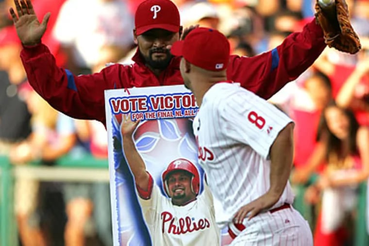 Victorino helps his All-Star campaign with game-winning hit for