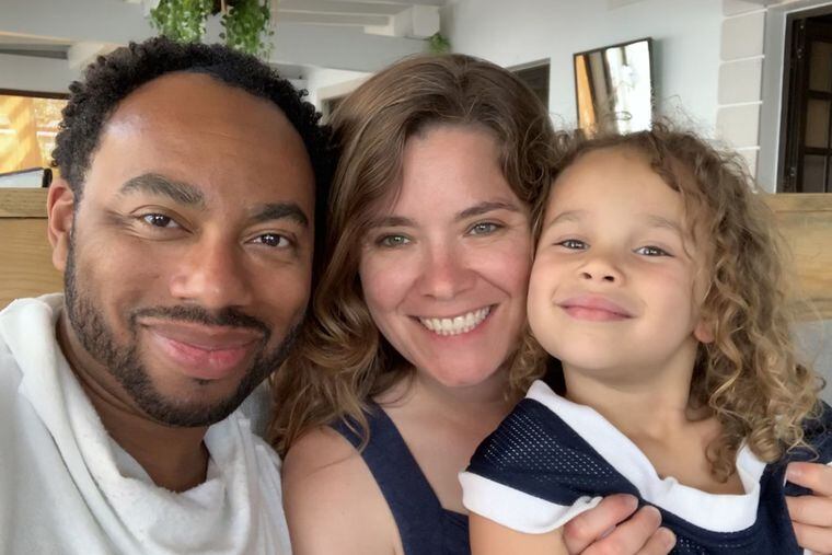 Parenting advice from websites, books, and social media ...