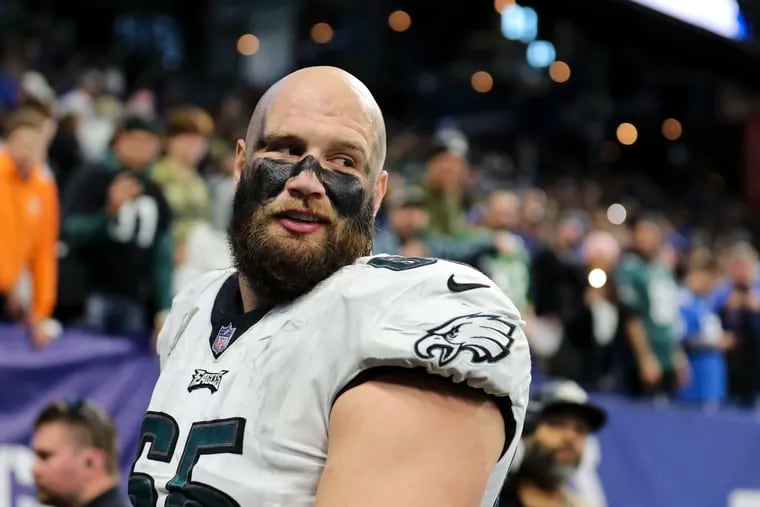 Eagles offensive tackle Lane Johnson set the record for most consecutive pass plays without allowing a sack (928 snaps over 27 games) last Sunday.