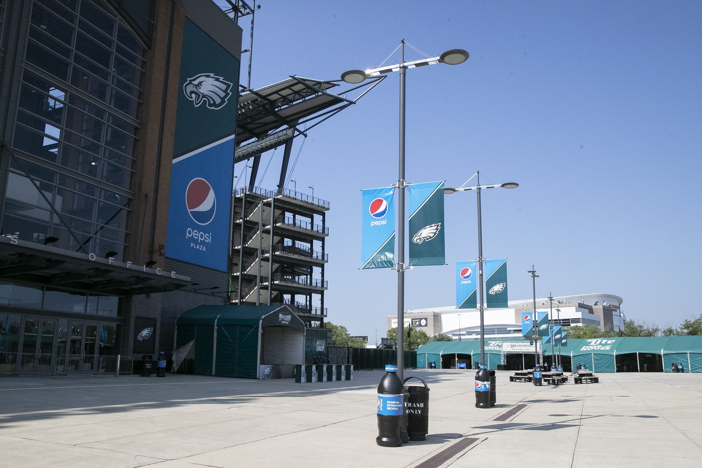 lincoln financial field team store