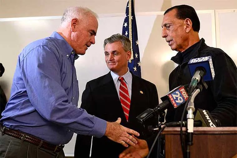 At a news conference in Clarksboro, U.S. Rep. Patrick Meehan (left) of Pa. meets with U.S. Reps. Robert E. Andrews (center) and Frank LoBiondo of N.J. (Tom Gralish / Staff Photographer)
