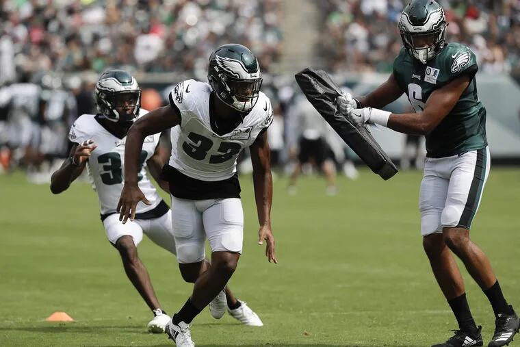 Eagles cornerback Rasul Douglas (center) hadn't been a starter for a full year before Thursday's game at the Giants.