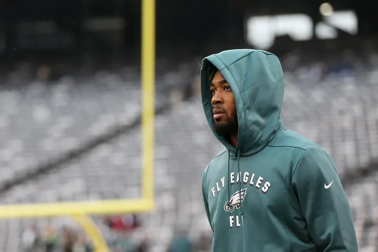Eagles cornerback Jalen Mills was a spectator last week against the Giants as he rested his injured ankle. But he said there is "no doubt'' that he'll play Sunday against Seattle.