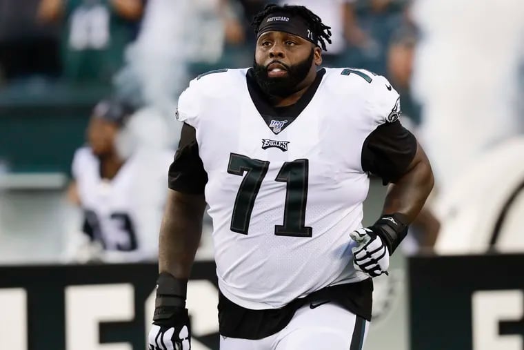 Jason Peters runs on the field before the Eagles played the Baltimore Ravens in a preseason game Thursday, August 22, 2019 in Philadelphia.