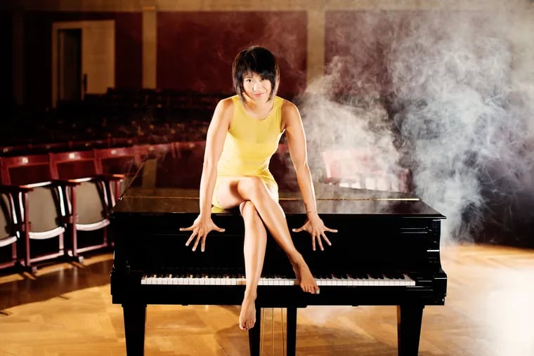 Pianist Yuja Wang is endlessly discussed by listeners, even beyond the usual borders of the arts. What no one has ever questioned, however, is that since her arrival at the Curtis Institute of Music in 2002 at age 15, Wang has been an almost peerless musical personality.