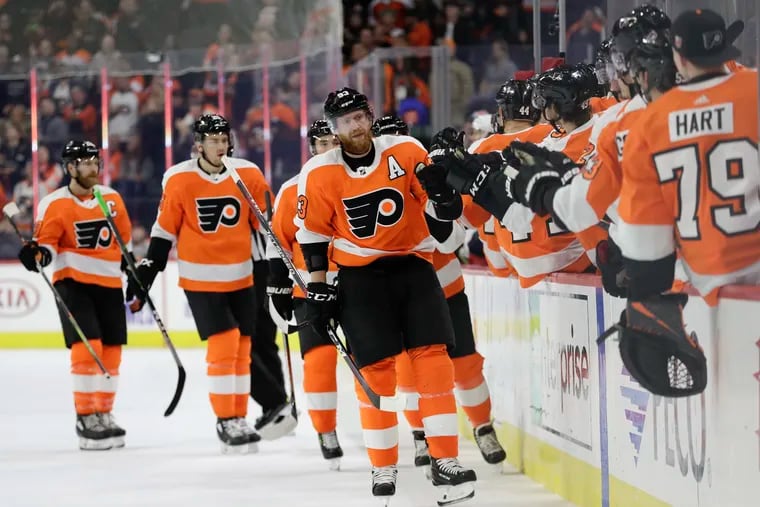 Jake Voracek's long stand-up act for Flyers ends in swap for