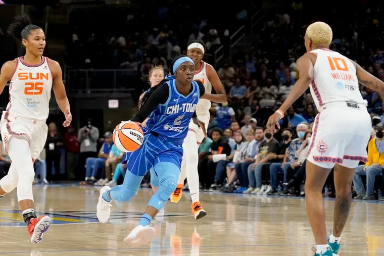 Kahleah Copper (center) and the Sky reached the WNBA semifinals, where they were eliminated by the Connecticut Sun.