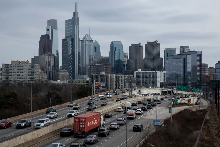 Traffic moves along I-76, the Schuylkill Expressway, in Philadelphia, Pa. on Wednesday, January 11, 2023. Philly roads are the 4th most congested in the nation.