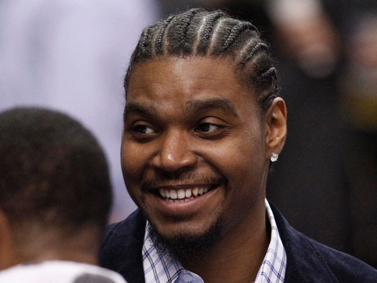 Inside the Sixers: Andrew Bynum still Sixers' Plan A 
