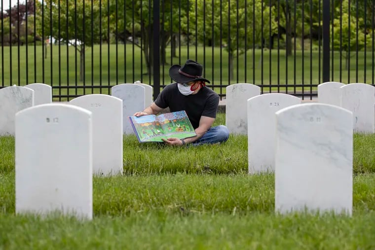 Maj. Steven Brewer sat by the graves on Saturday like a teacher reading a children’s story. The students were arranged in straight lines as if still seated at the school desks they occupied over a century ago on the same grounds, now a cemetery of the Carlisle Indian Industrial School at the Army War College.
