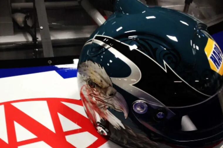 Martin Truex Jr. is set for Dover with his Eagles helmet.