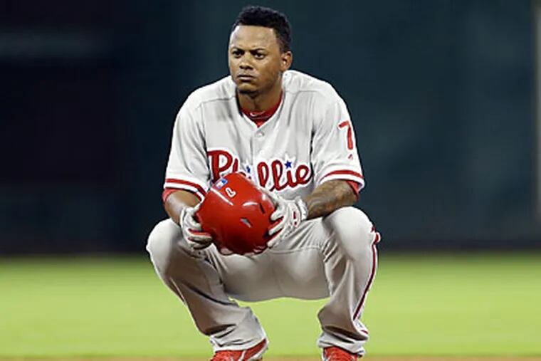 The Phillies removed utility man Michael Martinez from the 40-man roster on Tuesday. (David J. Phillip/AP file photo)