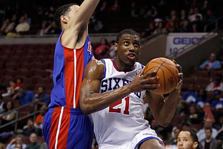 Thaddeus Young goes up for two of his 13 points during the Sixers' 104-100 loss to the Pistons. (Yong Kim/Staff Photographer)