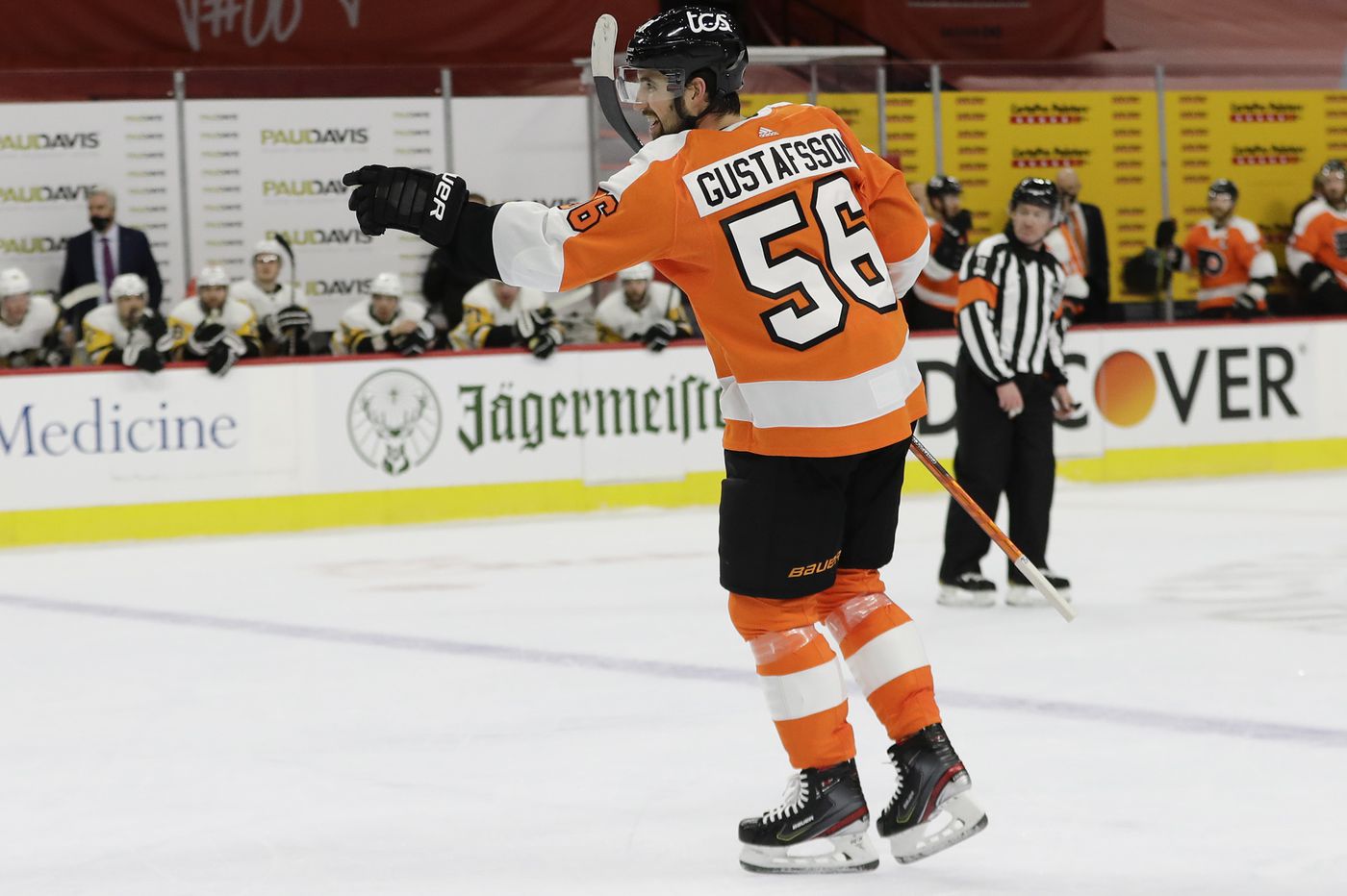 Erik Gustafsson ignites power play in his first game with Flyers