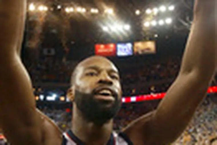Golden State&#0039;s Baron Davis is pleased after the Warriors&#0039; 103-99 win over the favored Mavericks in Game 4. The Warriors can seal the deal tonight.