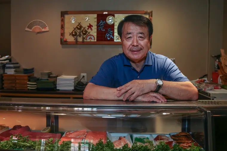 Takashi "Stash" Yoshida of Hikaru at the sushi bar.