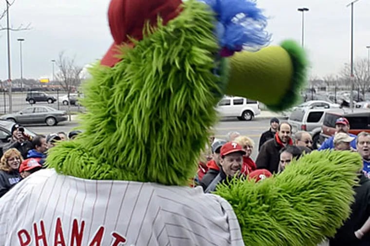 The Phanatic will be strutting at a "Runway Rally" at the Center City Macy's on Thursday. (Tom Gralish/Staff Photographer)