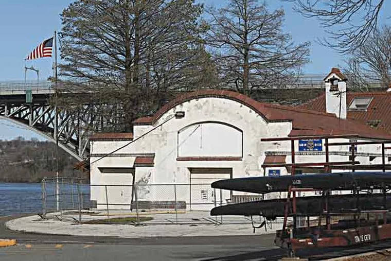 The East Park Canoe House near Strawberry Mansion Bridge is shuttered and fenced.  MICHAEL S. WIRTZ / Staff Photographer ). January 18, 2013.