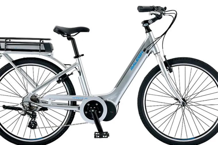 The Raleigh Sprite IE electric bike has a light (four-pound) pack of high-capacity, rechargeable lithium ion battery cells.