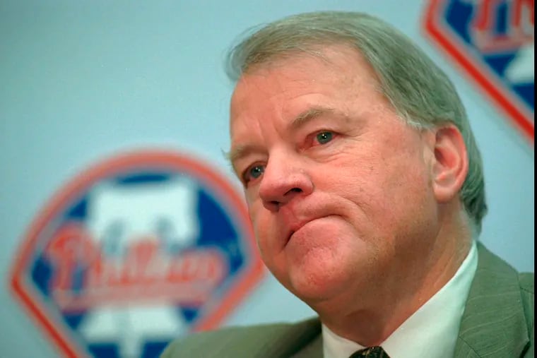Phillies general manager Lee Thomas during a news conference at Veterans Stadium in 1997.