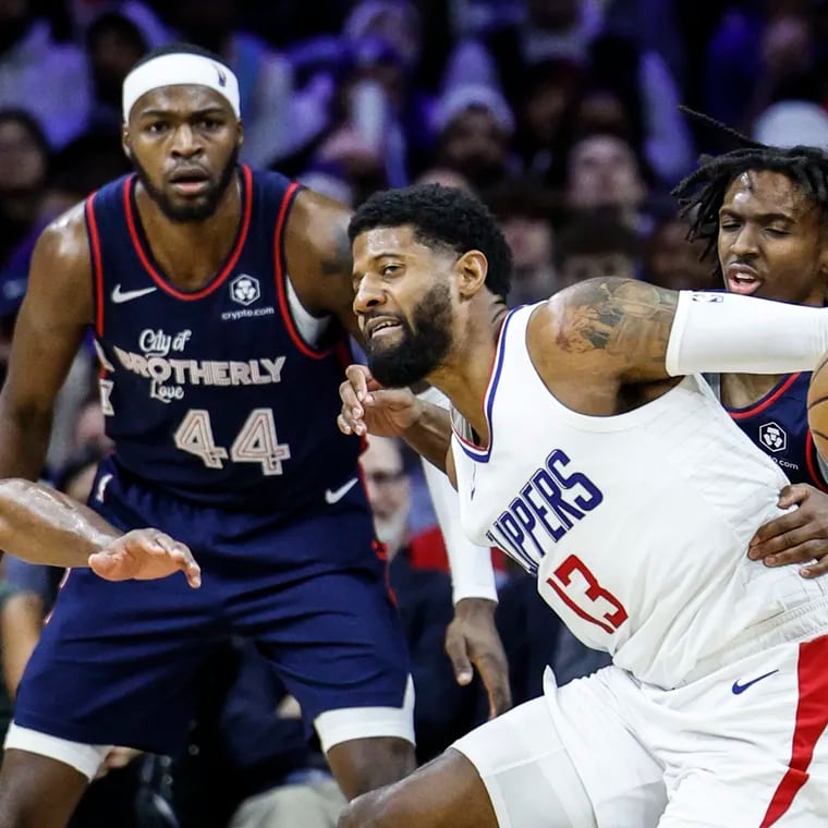 Clippers star Paul George (right), who scored 22 points against the 76ers on Wednesday night, could become a free agent this summer and the Sixers figure to be a suitor.