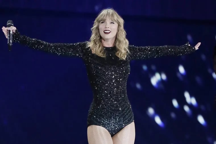 Taylor Swift addresses the Philadelphia crowd during her Reputation Stadium Tour stop at Lincoln Financial Field in Phila., Pa. on July 13, 2018. ELIZABETH ROBERTSON / Staff Photographer