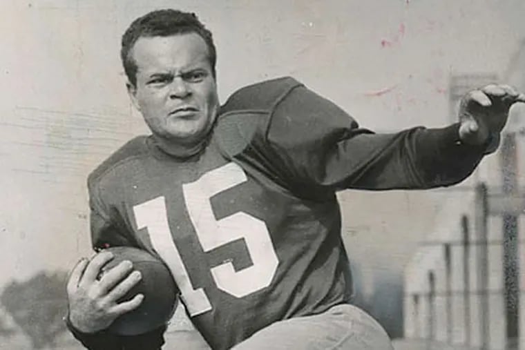Eagles legend Steve Van Buren passed away Thursday night at the age of 91. (Inquirer file photo)