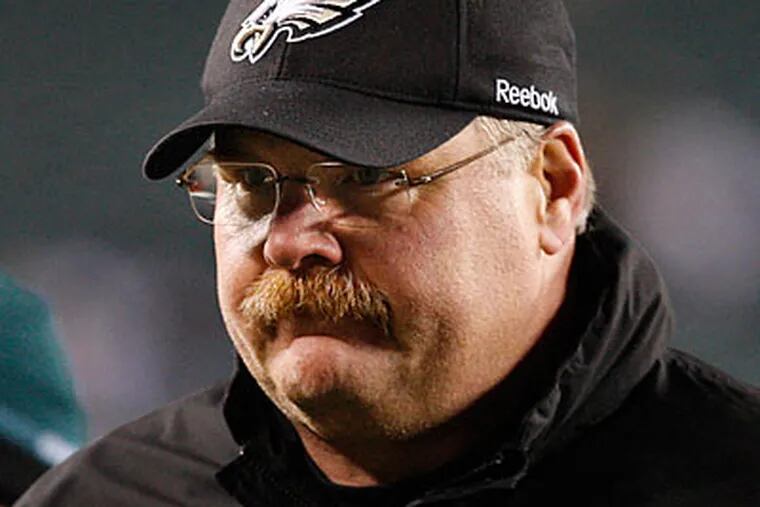 Andy Reid still does not have a defensive coordinator to work with. (Ron Cortes/Staff file photo)