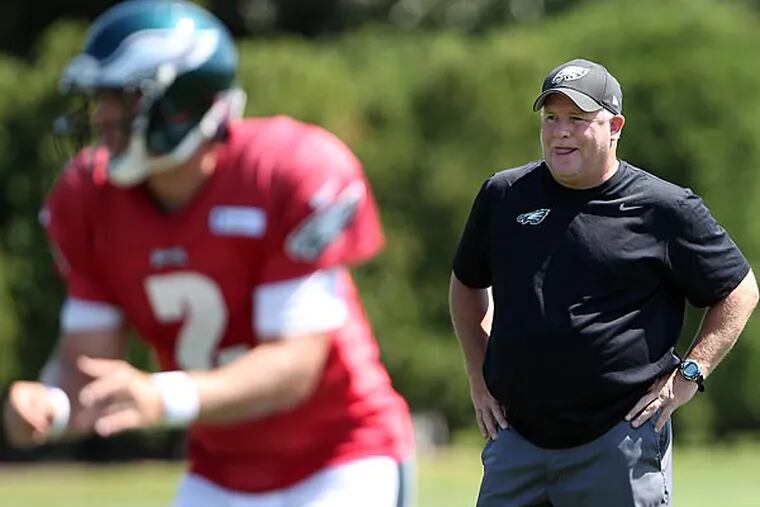 Eagles head coach Chip Kelly watches practice. (David Maialetti/Staff Photographer)